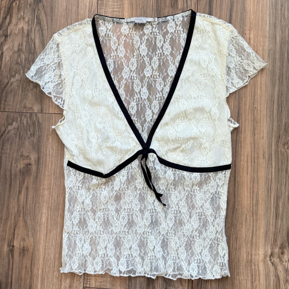 Kimchi Blue Ivory Lace Top with Black Trim